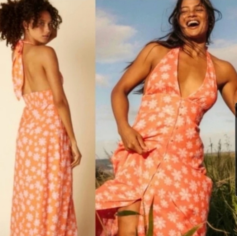 Billabong Wrangler Floral halter dress. Size M NWT